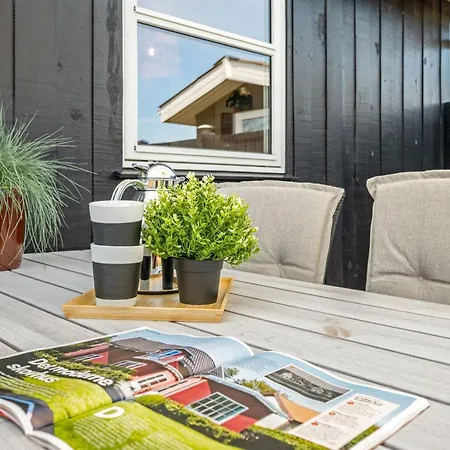 Nashota - 700m From The Sea By Interhome Feriehus