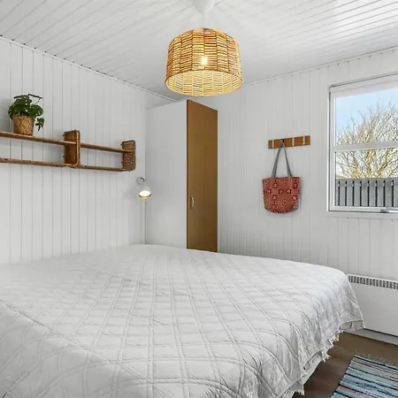 Nashota - 700m From The Sea By Interhome Feriehus