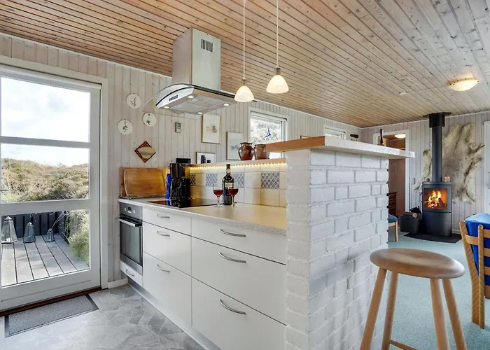 Nashota - 700m From The Sea By Interhome *