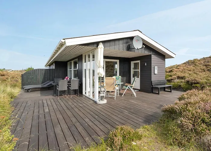 Holiday home Nashota - 700m From The Sea By Interhome